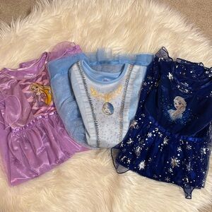 Disney princess nightgown/ dress up 6/6x. Excellent used condition.